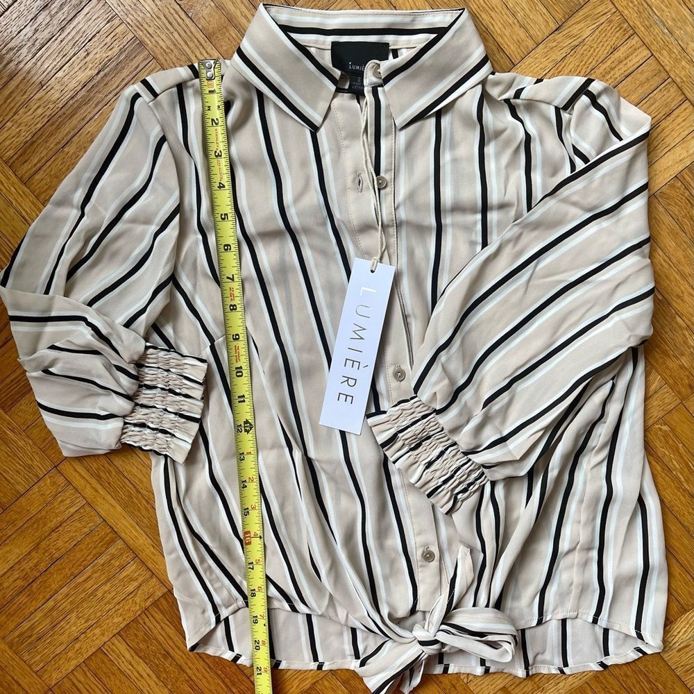 Urban Outfitters Lumiere Blouse Size Small NWT - Picture 5 of 7